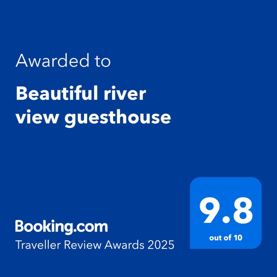 Apartment Beautiful River View *